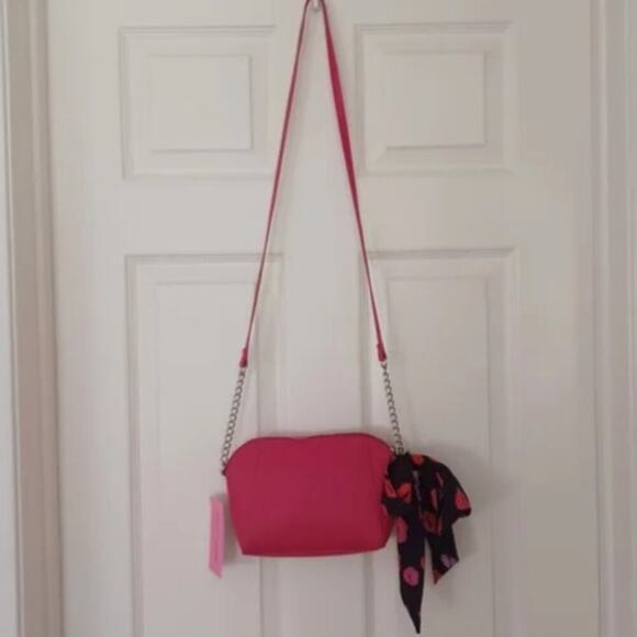 Betsey Johnson XOANAYA Crossbody Pink/Black NWT Retro - Picture 8 of 16